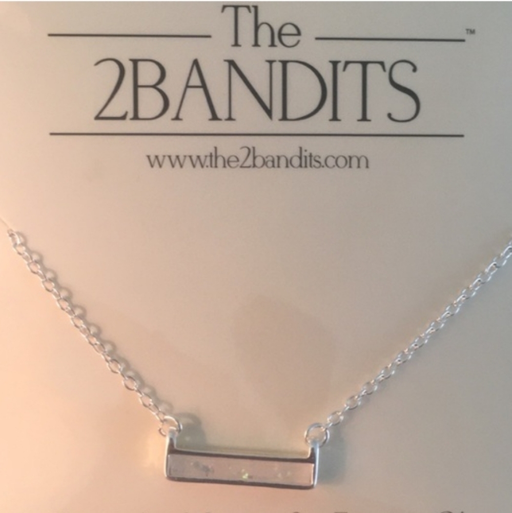 The 2Bandits Necklace